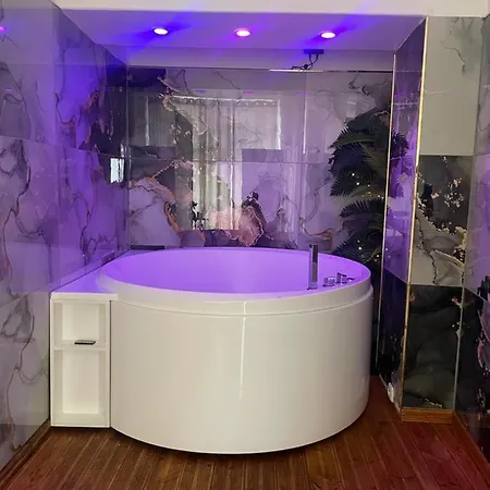 Modernes Loft Mit Whirlpool, Sauna & Billardtisch *