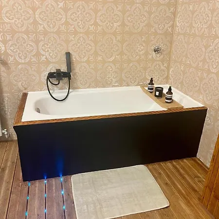 Modernes Loft Mit Whirlpool, Sauna & Billardtisch * Essen