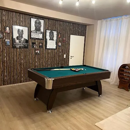 Modernes Loft Mit Whirlpool, Sauna & Billardtisch *
