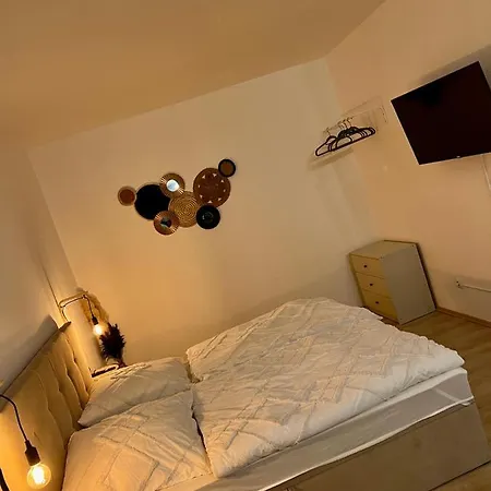 Modernes Loft Mit Whirlpool, Sauna & Billardtisch Appartement *