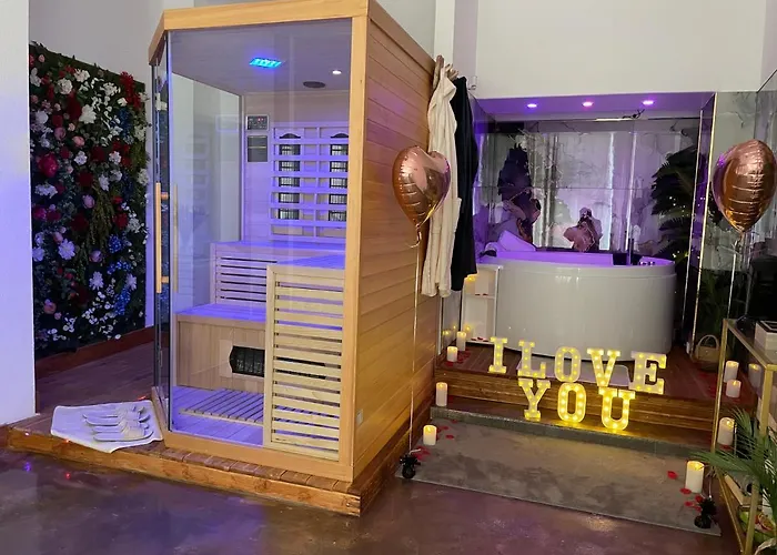 Modernes Loft Mit Whirlpool, Sauna & Billardtisch Apartmán