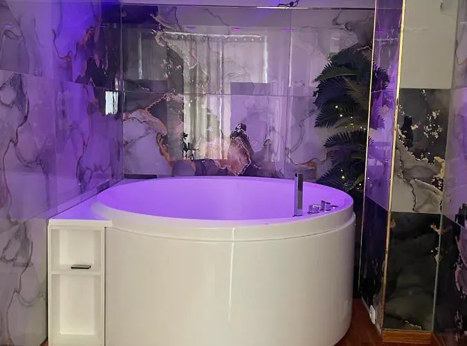 Modernes Loft Mit Whirlpool, Sauna & Billardtisch *